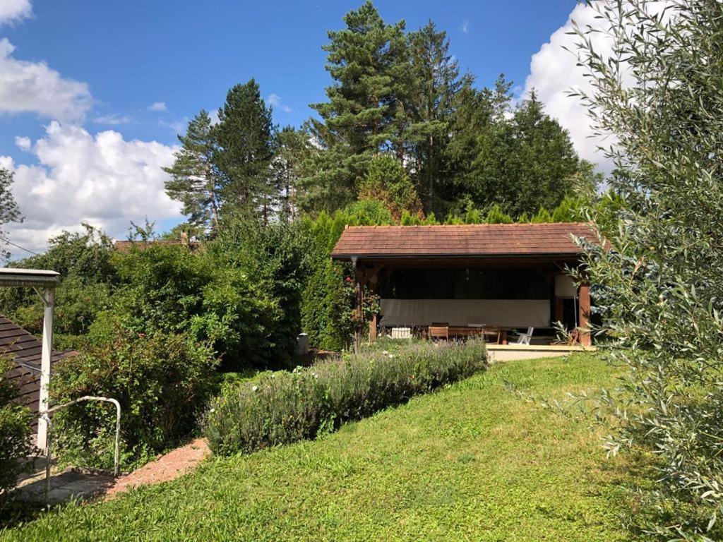 Maison/Gite Familial Dans Le Jura A 200M Du Lac Avec Piscine Privee Marigny  外观 照片
