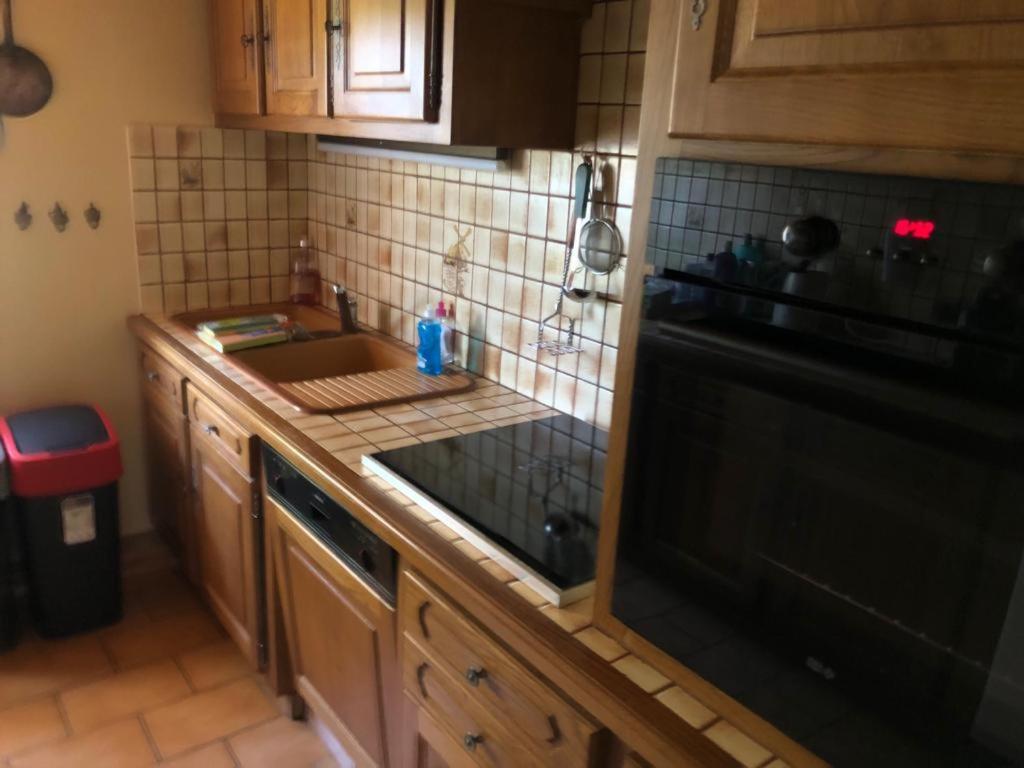 Maison/Gite Familial Dans Le Jura A 200M Du Lac Avec Piscine Privee Marigny  外观 照片